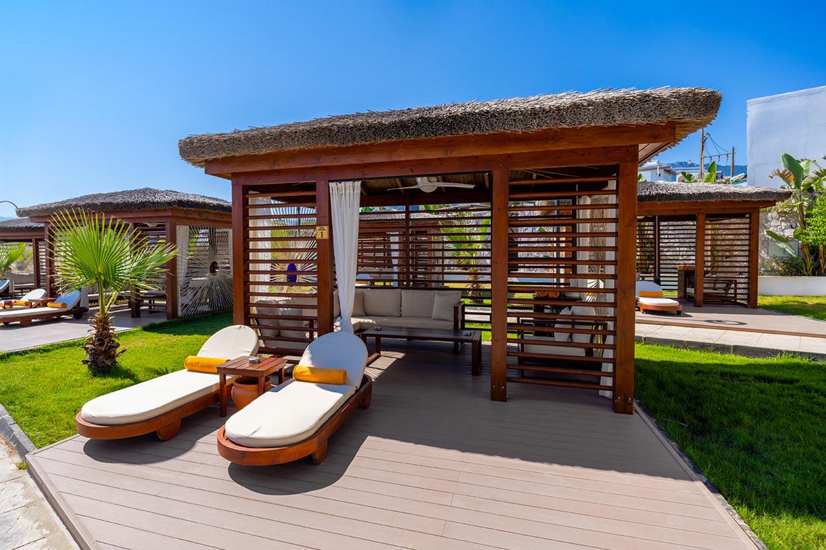 Saz Dekorasyon ile Mekânlarınıza Doğal Konfor Katın